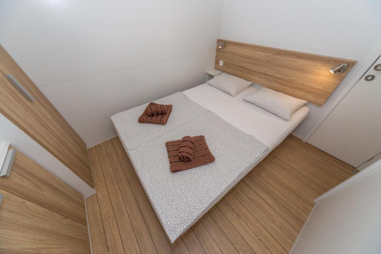 Mobile Homes Crystal Biograd Na Moru Exterior photo