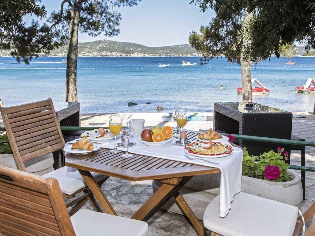 Mobile Homes Crystal Biograd Na Moru Exterior photo